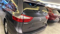 تويوتا سيينا